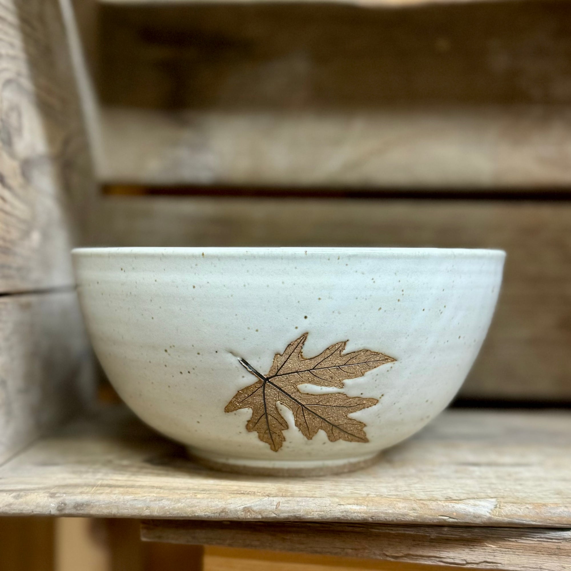 Robert Signature Leaf Bowl {Classic White}