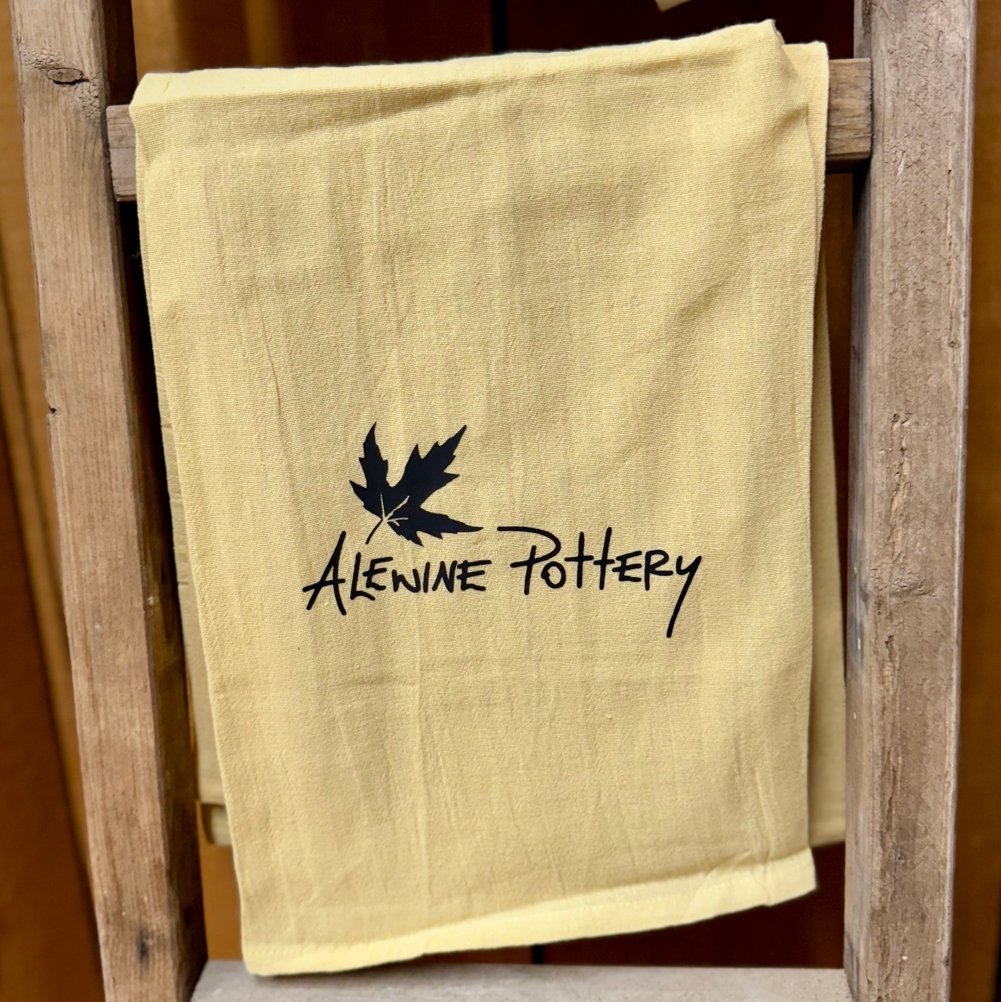 Alewine Pottery Towel