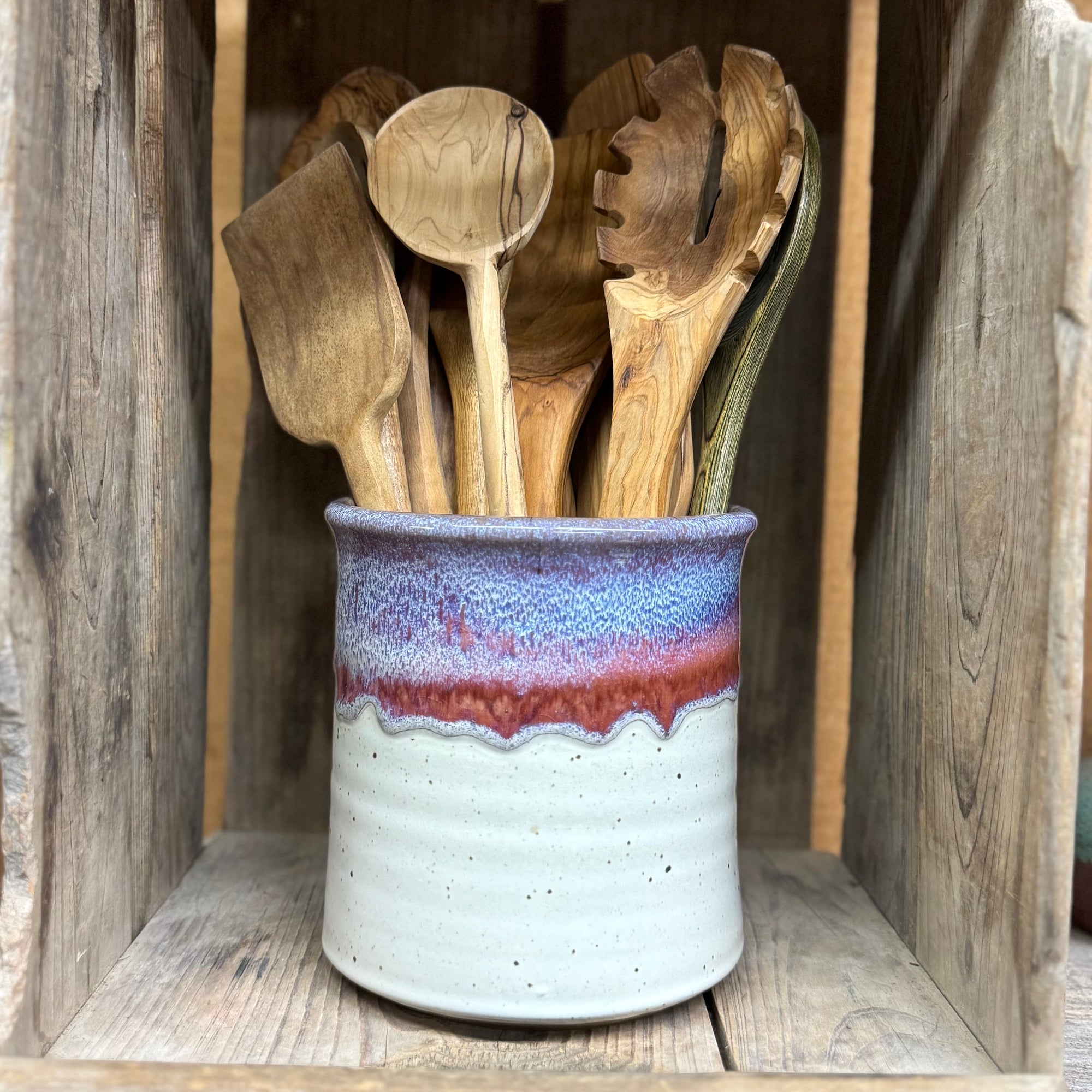 Utensil Holder {Taffy}