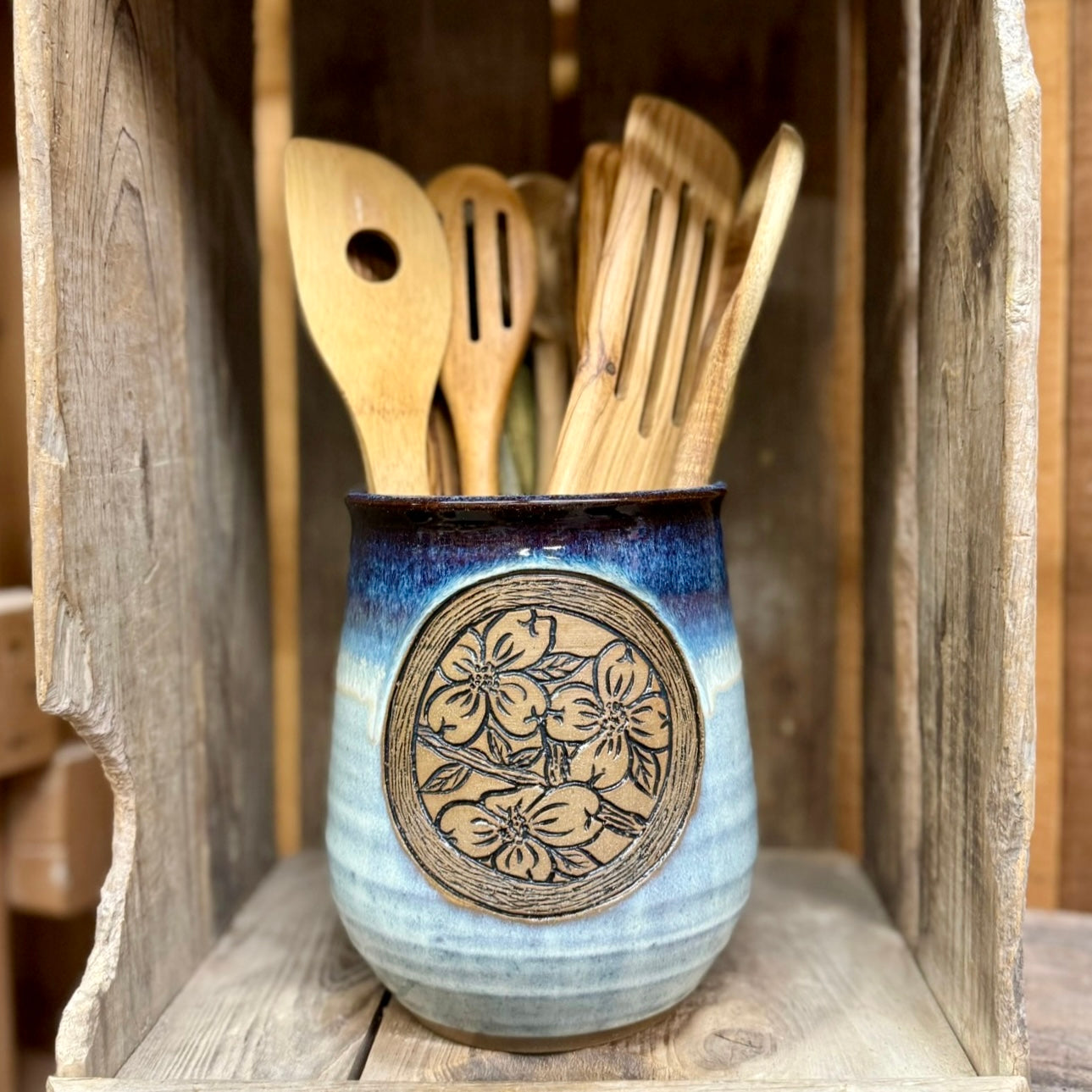 Dogwood Utensil Holder {Cascades}