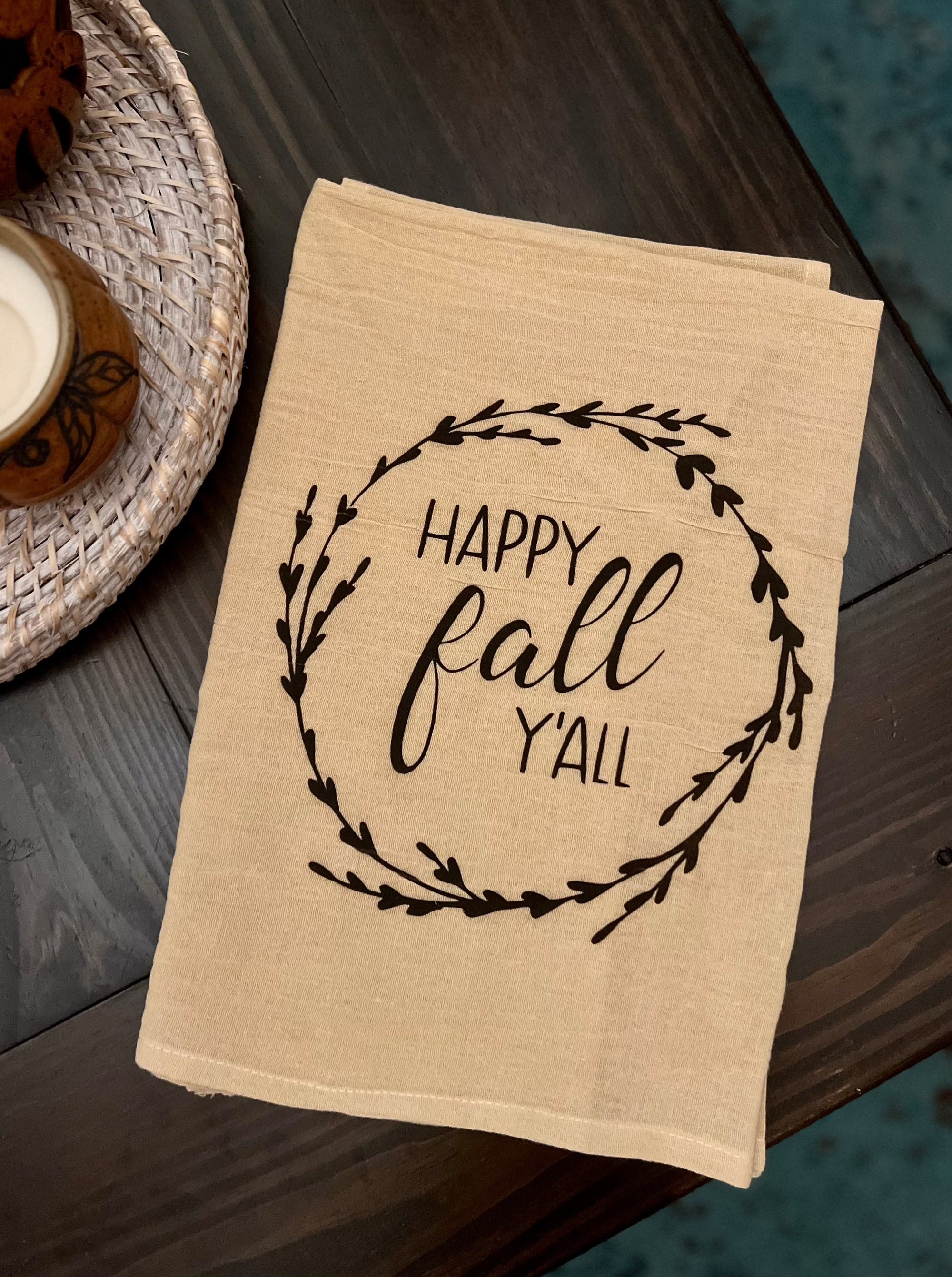 Kitchen Towel {Happy Fall Y’all}