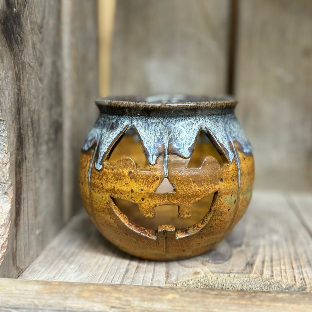 Small Jack O’Lantern {Autumn Storm}