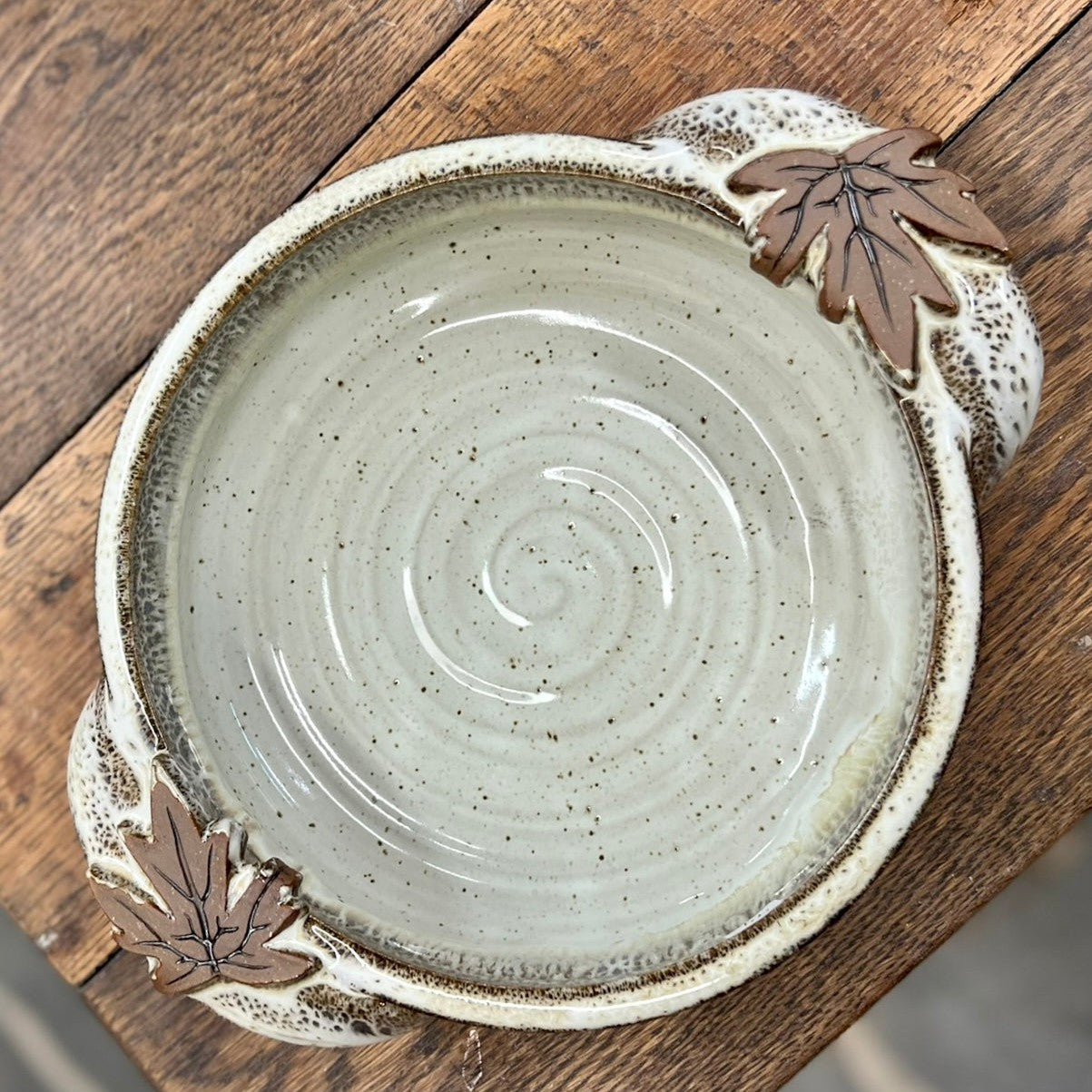 Pie Plate {Daffodil} - Alewine Pottery