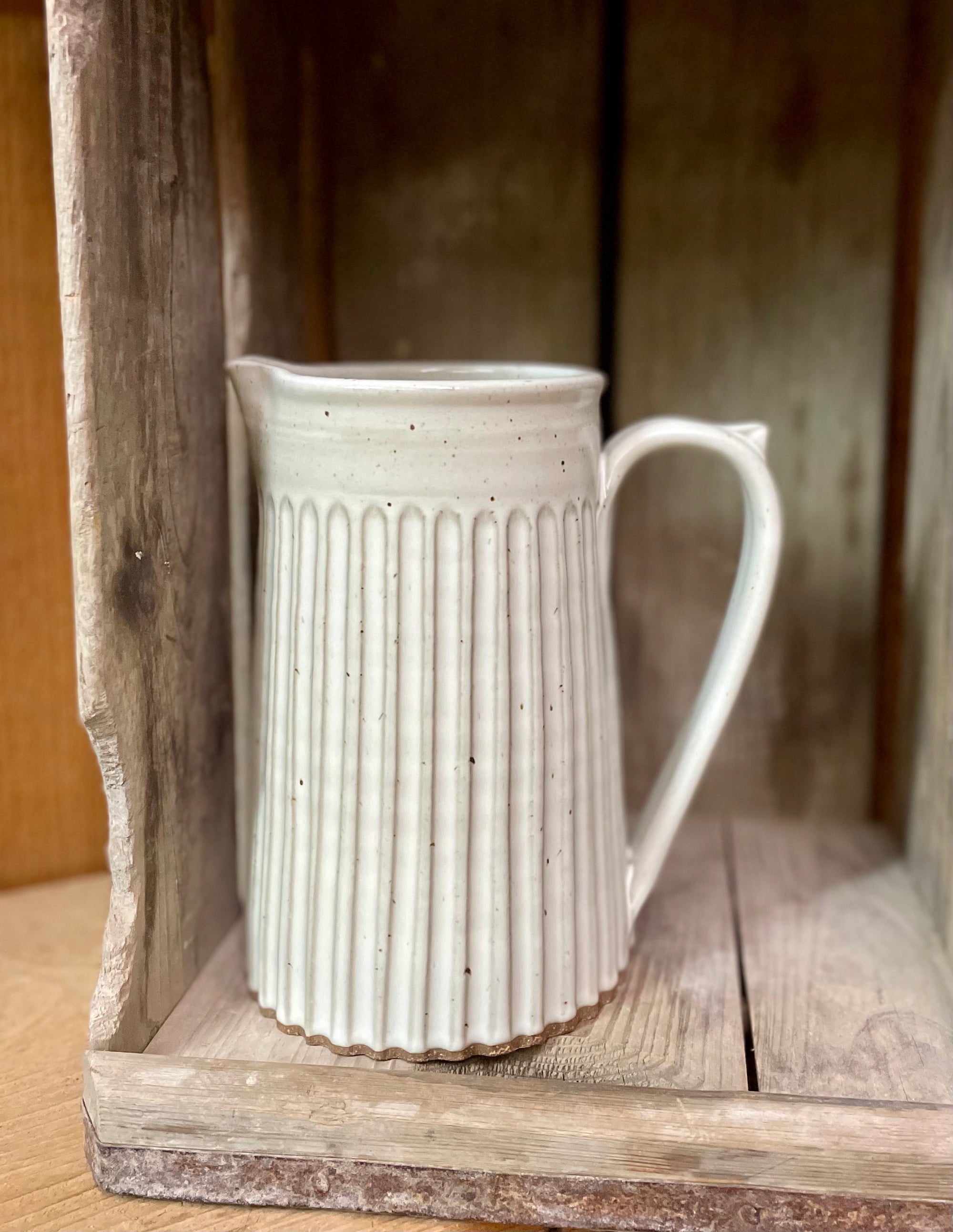 Appalachian Collection Large Pitcher {White Lined}