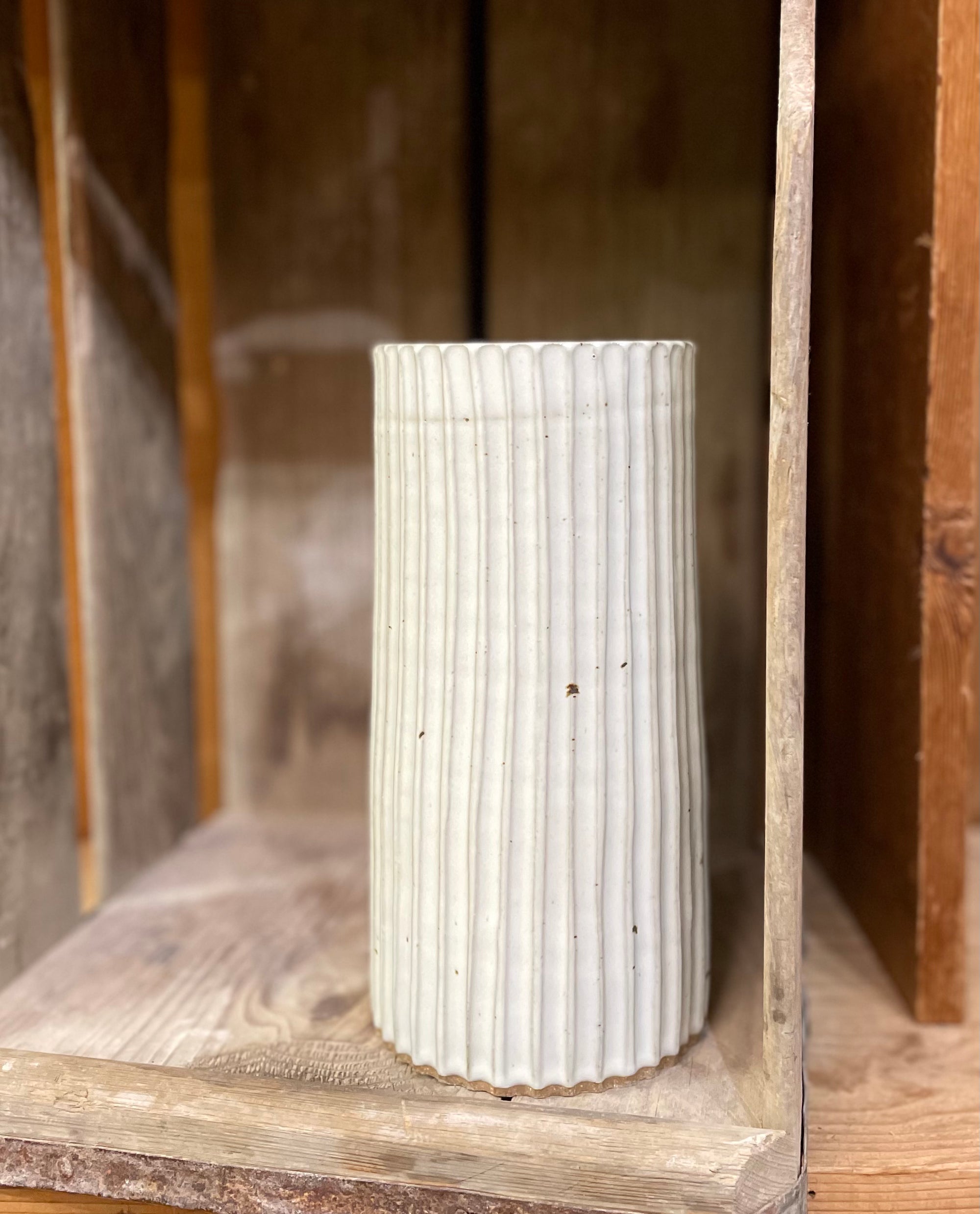 Appalachian Collection Large Cylinder Vase {White Lined}