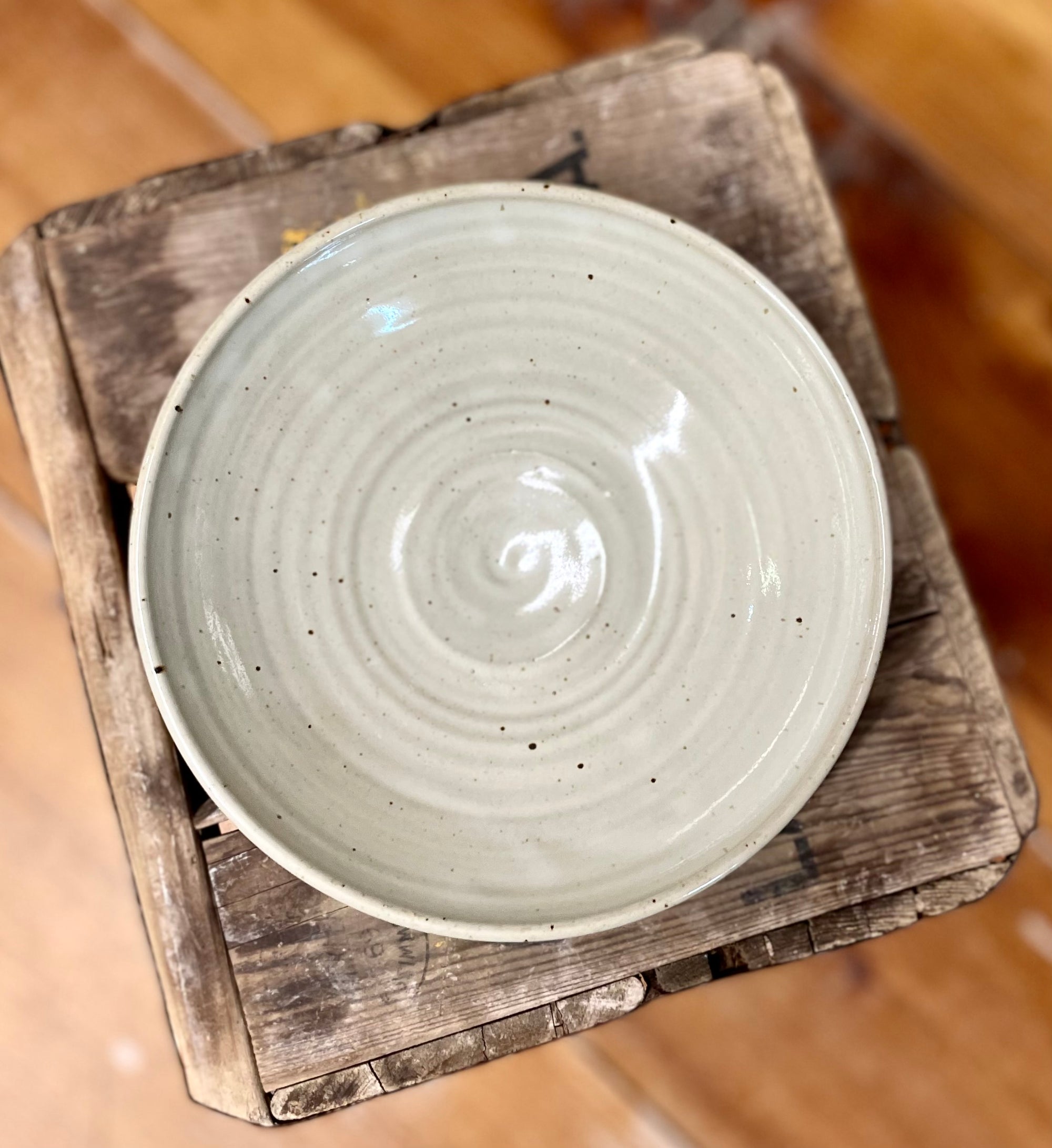 Pie Plate {Daffodil} - Alewine Pottery